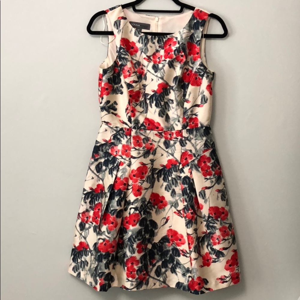 Donna Ricco dress size 4